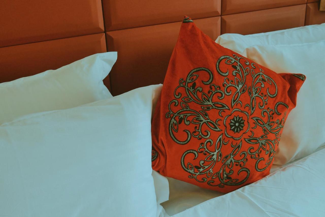 Moonlight Hotel Addis Abeba Esterno foto