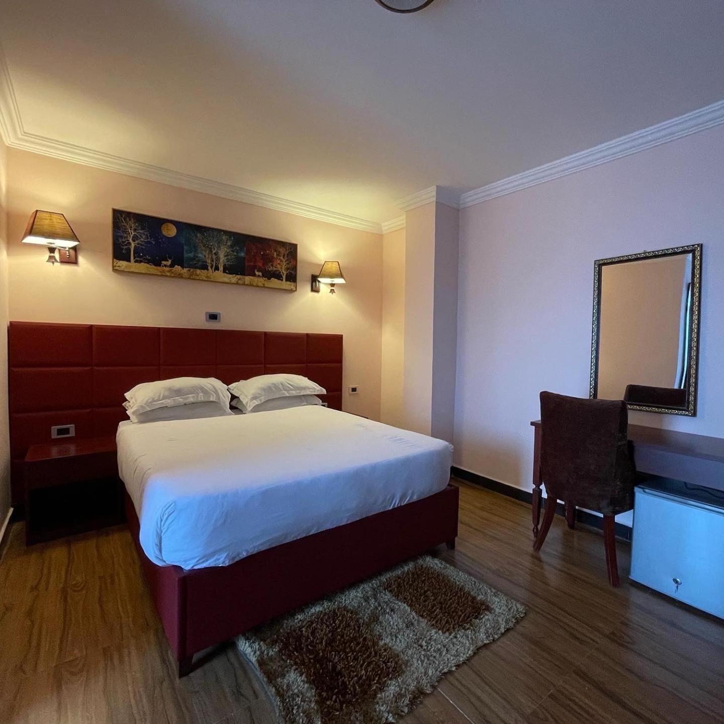 Moonlight Hotel Addis Abeba Esterno foto