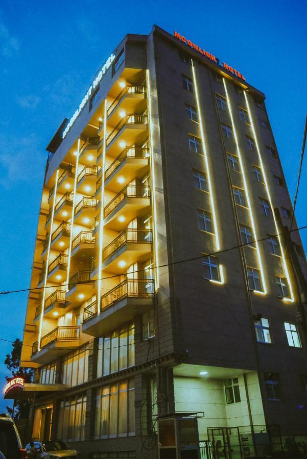 Moonlight Hotel Addis Abeba Esterno foto